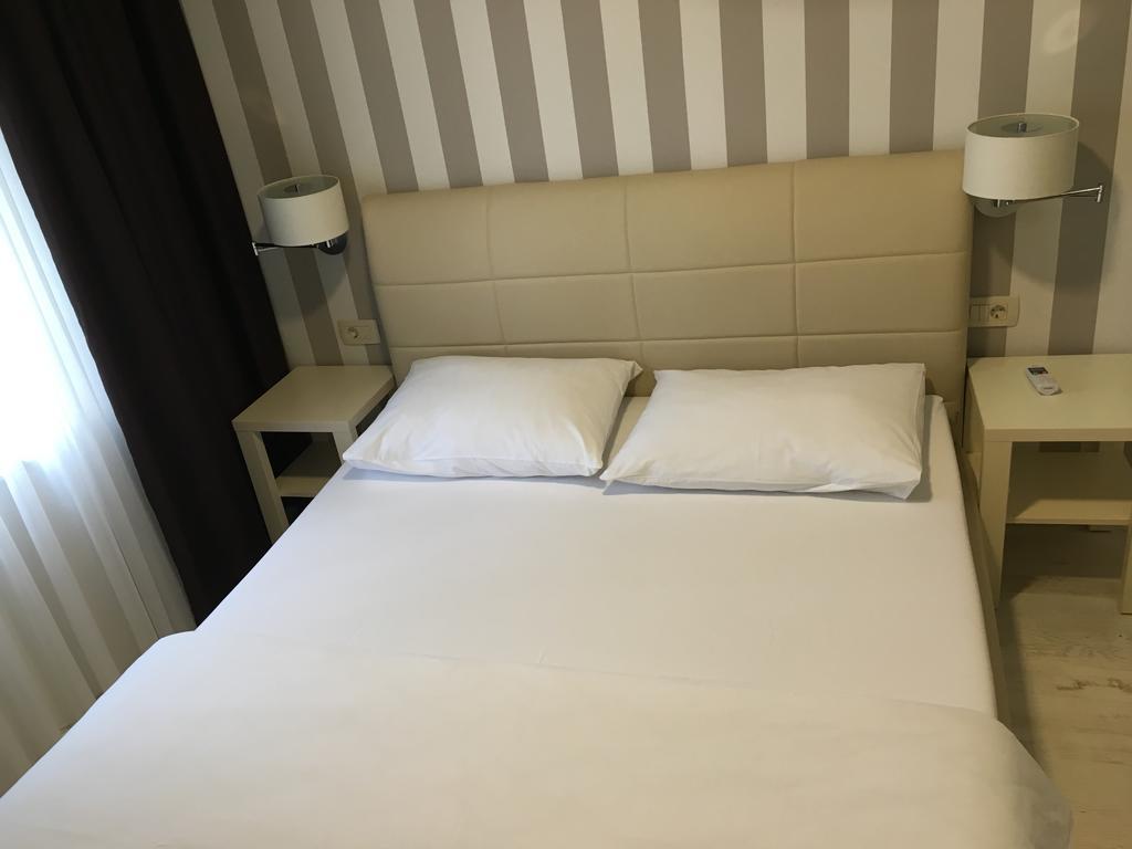 Pansion Bencun Hotel เมจูโกเรีย ภายนอก รูปภาพ