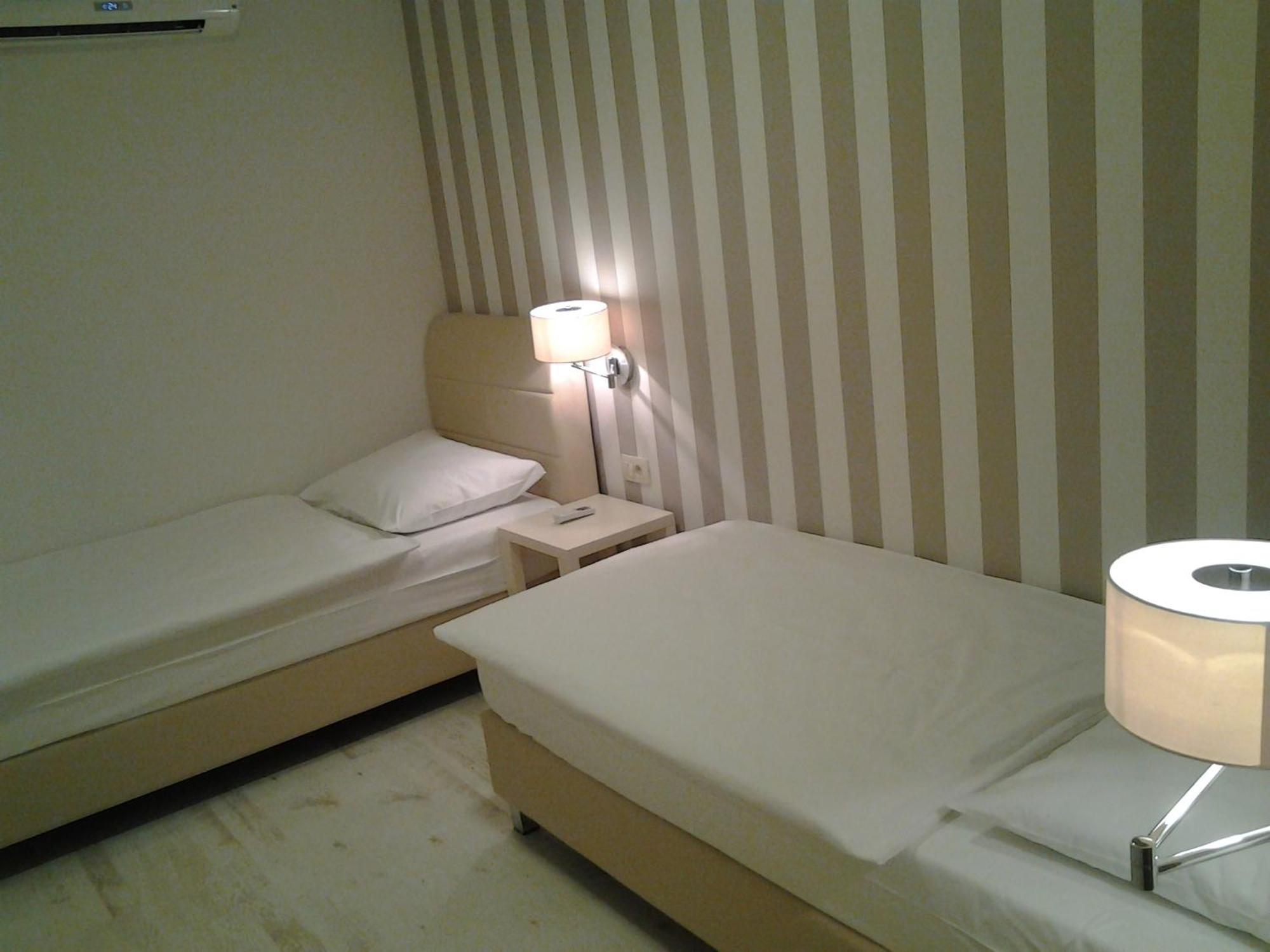 Pansion Bencun Hotel เมจูโกเรีย ภายนอก รูปภาพ